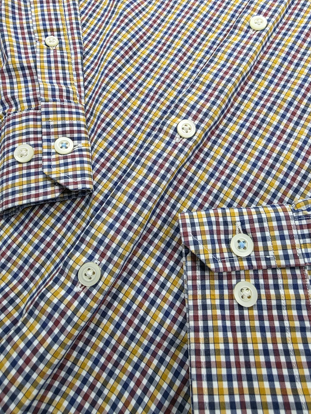 Banana Republic Grant Fit Button Down 120s Supima Cotton Medium MultiColor Check